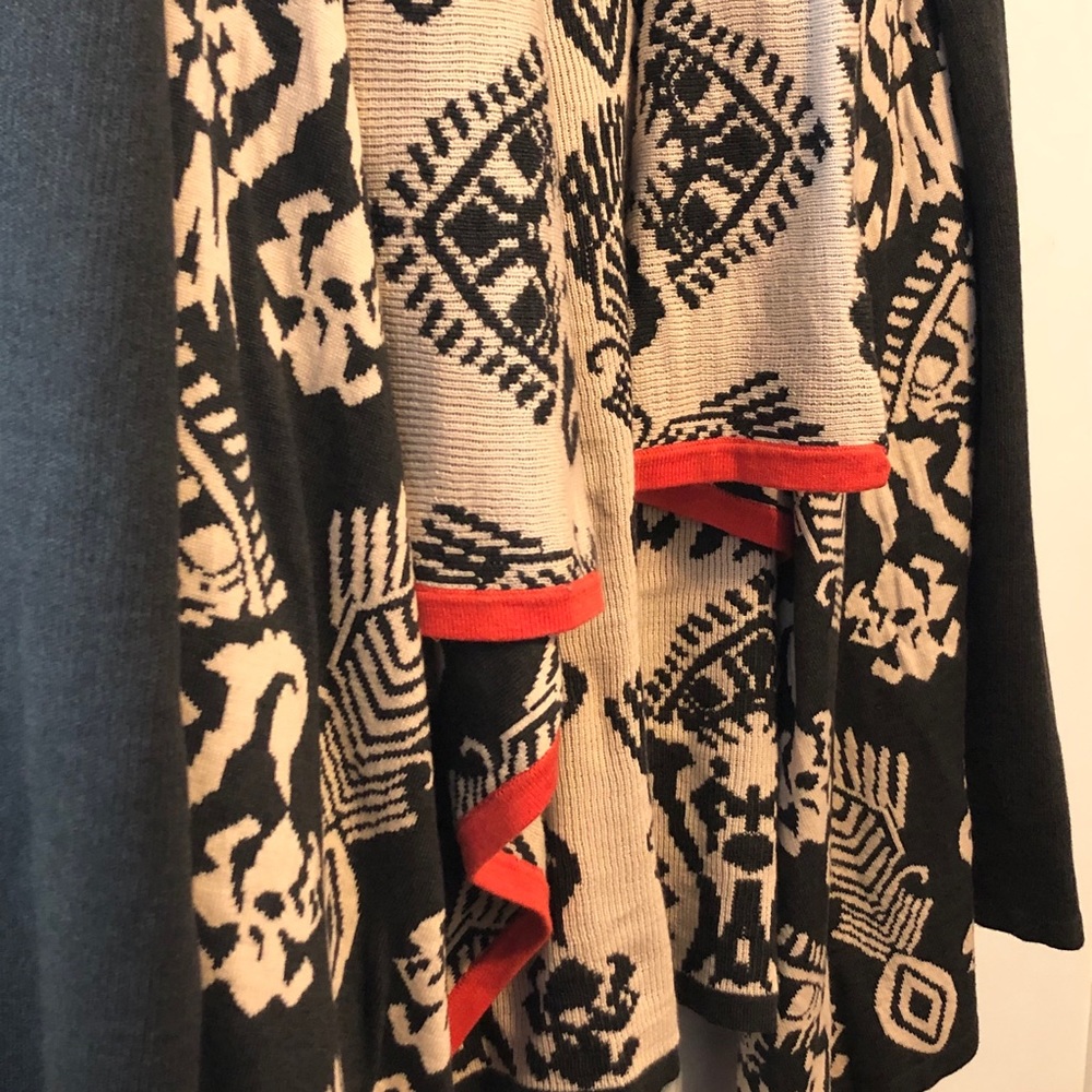THML Open Floral Geometric Boho Cardigan Black S - Picture 7 of 7